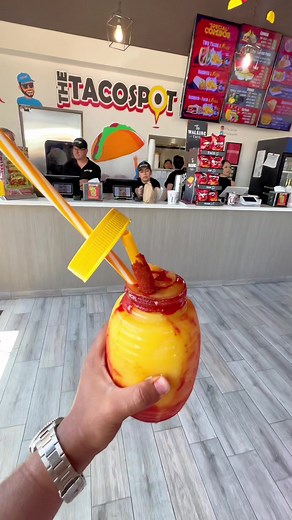 Mango magic is the perfect drink to sit back and relax!! 😍✨ #food