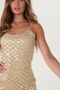 3.4K views · 34 reactions | TRENDING  The ultimate sparkly gold mini dress that every girl needs in her wardrobe ✨ Tap the link below to shop the look  Shop mini dress > https://bit.ly/3BvbQs9 Shop all going out looks > https://bit.ly/3kKHV8n | Quiz Clothing | Facebook