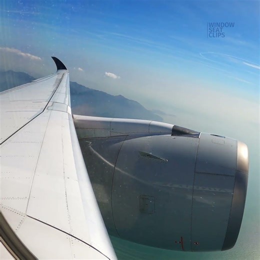 Wing Condensation on a Singapore Airlines Airbus A350-900 departing Hong Kong.