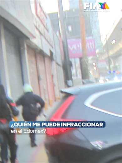 Corrupción al descubierto en Naucalpan: Ciudadanos denuncian extorsión de oficiales de tránsito, pidiendo hasta 2 mil pesos. Tres elementos ya están suspendidos mientras continúa la investigación. ¡La voz de la gente es la mejor defensa! #LaFuerzaDeLaVerdad con Kariana Colmenero, nuestra reportera todo terreno, en #LosRuizLara #TVAzteca #Corrupción #Vialidad #Vehículos #TikTokInforma #NoticiasEnTikTok #edomexnoticias #Naucalpan