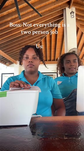 Chelles Roatan on TikTok
