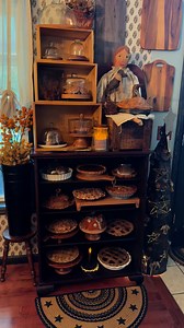 38K views · 1.4K reactions | My faux pie cabinet 殺 #primitivedecor #farmhousedecor | The Silver Farmhouse | Facebook