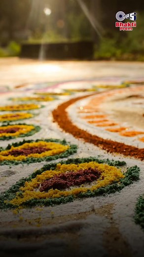 In Hinduism, colors have a deep significance, transcending purely on decorative values. Hindu artists use colors on the deities and their dresses signifying their qualities. #hinduism #hinduismfacts #hindu #hindugods #colors #hindudharma #santanadharma #facts #explore #devotion #prayer #devotional #bhakti | Bhakti Prem