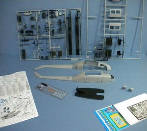 Academy UH-1D Huey (Vietnam) 1:35