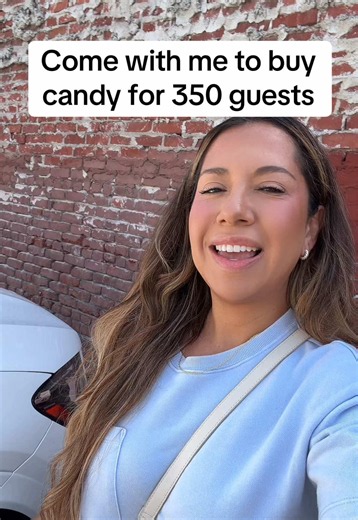 I really hope they eat all of this in less than 2 hours 😊🤗 #candyshoppingday #shopwithme #comewithme #shoppingasmr #candytable