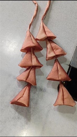 Title: Beautiful Handmade Triangle Latkan Design