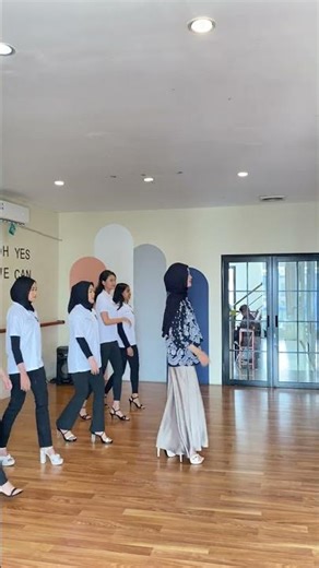 practice catwalk #catwalk #model