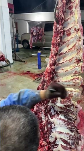 The whole process of deboning beef