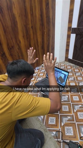 this is next level cheating 😆 #parakeetaipartner #jobtips #aihacks #career #fypage #viral
