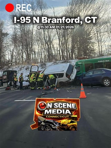 🚨Mulit-Vehicle Crash | I-95 N | Branford🚨 @11:30 AM 01/21/2026- Connecticut Auto Center, Connecticut State Police, EMS and Branford Fire Department are on scene after a multi-vehicle crash on I-95 N between exits 55-56 in Branford. At least 1 person had to be extricated before being transported to the hospital with unknown injuries. Expect traffic delays. Will update if we get more info. | On Scene Media New Haven County