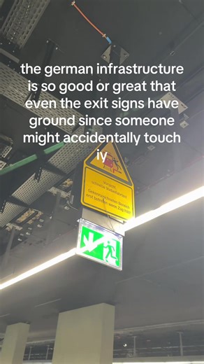 Innovative German Exit Sign Design