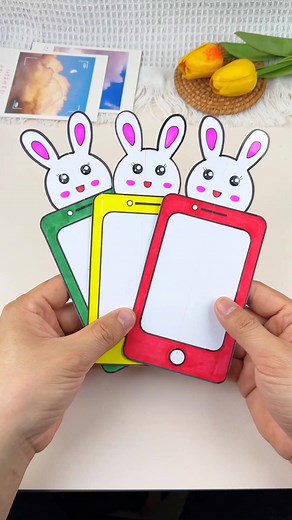 21K views · 129 reactions | Use transparent tape to make a beautiful hand-drawing board for your children. It can be removed with a wet wipe and can be reused! #parentchild #handicraft #children's #painting #children's #creative #handicraft 5-Minute Crafts #tutorial Craft Home paper craft ideas | paper craft ideas | Facebook