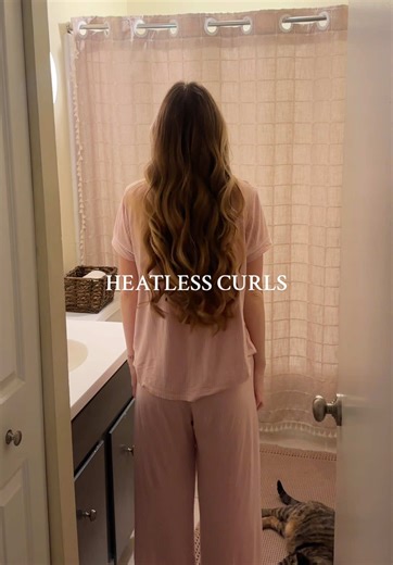 Heatless Curls: Overnight Tutorial for Stunning Waves