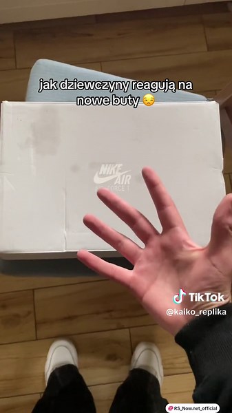 Reakcje na Nowe Buty Air Force: Chłopacy vs Dziewczyny