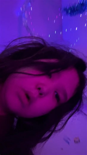 AlyssaVR (@alyssa_vr)’s videos with original sound - Tbow