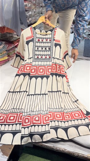 Reet on Instagram: "Beautiful Printed set full of vibrancy with red, creamy & black 🖤❤️ Step into comfort, style, and summer vibes like never before ☀️ . . . #Newlaunch #Bigsize #Allsizes #Plussizecollection #EazyBreezyfits #SummerDrops #MangaldasMarket #Newsummerlaunch #Reetthewayyoudress [Reet, reels, Mumbai, India, Mangaldas market, Trending, Summer Drops, Eazy Breazy Fits, New Launch, Summer Collection, Reet the way you dress]"