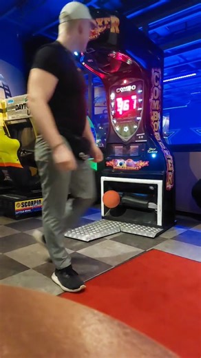 Boxing Punching Machine Score: 961