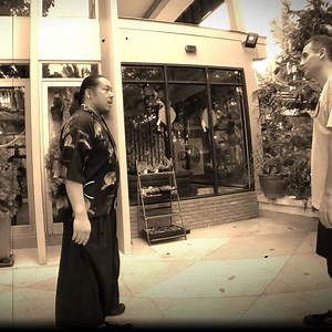 Exploring the Essence of Baguazhang: A Closer Look at Key Techniques In the rich tapestry of Baguazhang (八卦掌), movements are more than physical techniques—they are expressions of profound principles, blending martial application with Daoist philosophy. Here, we explore three dynamic techniques that embody the essence of Baguazhang’s adaptability, flow, and power: 1. Step Forward Unite and Strike (進步團撞) This movement emphasizes forward momentum and unified power, showcasing Baguazhang’s ability t