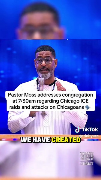 “…We are living in a moment of authoritarianism in this nation… Faith Over Fear In Jesus’ Name” Pastor Moss addresses congregation at 7:30am regarding Chicago ICE raids and attacks on Chicagoans 🗣️ Sound UP & ON ‼️ #chicago #ice #chicagoice #trump #usa