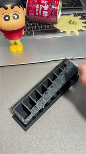 I can play with this screw sorting box all day