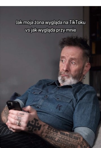 „Dobre małżeństwo to takie, w którym każdy z partnerów w tajemnicy podejrzewa, że ​​dostał lepszą ofertę”. 🤭😉 💃 @theonlyagatahorn #małżeństwo #miłość #humor