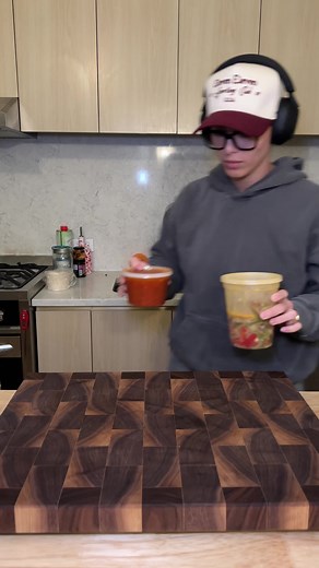 sausage and peppers pizza 🌭🫑🍕#recipe #pizza #fyp #cooking