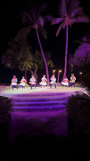 466 reactions · 4 comments | Do you love learning about Hawaiʻi’s traditions as much as we love sharing them? Each dance carries a story passed down for generations. #OldLahainaLuau #Hula #HawaiianCulture | Old Lahaina Luau | Facebook