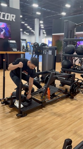 GLUTEBUILDER® on Instagram: "The New Glute Lunge is an absolute gam changer, and extremely versatile and effective equipment for glutes and legs "