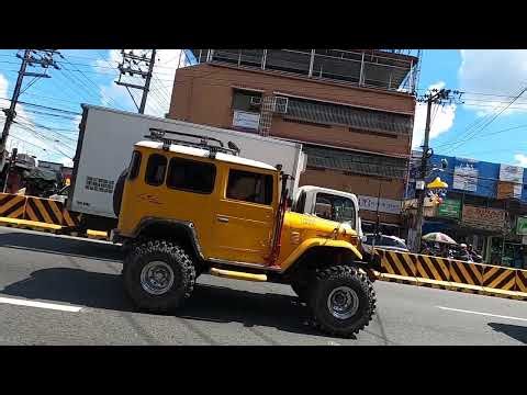 Angeles city philippines busy macarthur highway