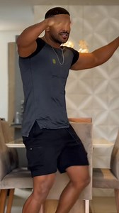 🎶🕺🏽 #Christmas #foryoupageシ #Fyp #ffypシ #reels #reelsfyp #reelsfb #trend #Tiktok #model #modelo #mode #hombres #gym #gimnasio #fitness #fitlife #mensstyle #photochallenge #photographer #blackwhite #calmdown #tropadobruxo | MuriMelo ‘ Rio