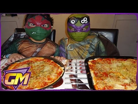 Teenage Mutant Ninja Turtles show you how to make pizza