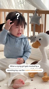 小女孩：你在學我下試試 A crying girl gets roasted by a sassy recording toy.😂 #fyp #cute #trending #girl #cutegirl #love #babygirl #babylove #baby #viralvideo #viralvideos #foyoupage | 鳳凰網Ifeng