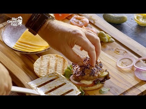 How to make homemade Hamburgers - Big Green Egg