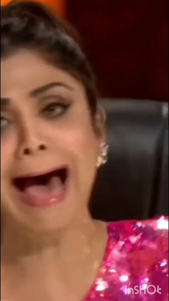 Unbelievable performance circus show excellent//#viralreel //#bollywood //#shortsfeed //#snbolly