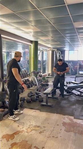 Heavyweight help 😂 funny video? Watch till the end
