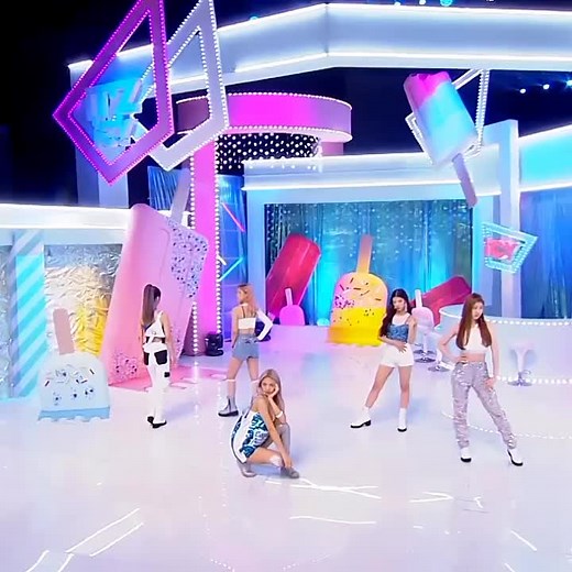 ITZY's ICY Performance at Music Bank