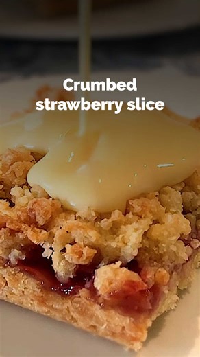 19K views · 98 reactions | This sheet cake is like the spring version of apple crumble: a crumbly base, plum jam and fresh strawberries in the middle and a crunchy crumble topping. The best part? You only need to mix one dough for both the base and crumble, it's so easy to make! If you'd like this recipe, Google 'BestRecipes Crumbed strawberry slice'. #strawberrycake #crumbleslice #sheetpancake | Best Recipes | Facebook