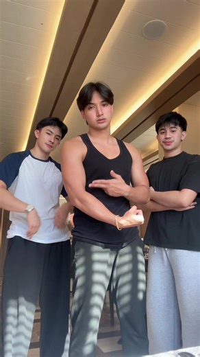 Explore Beautiful Coron, Palawan: A Guide to Paradise