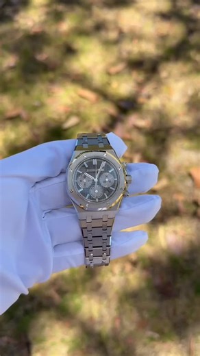 Edwardo Vidal | Precio $44,500 Dólares Americanos Audemars Piguet 26315ST Royal Oak Chronograph 38mm Grey Dial Fullset Box and Papers (Sold Out) Fue Un... | Instagram