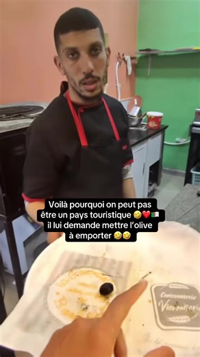 L’Algérien ne s’achète pas. Le respect avant l’argent, la fierté avant tout. En Algérie tu respect ou c’est dehors🇩🇿. On a la colonne vertébrale rigide 🥰❤️🇩🇿 #algerie #pourtoii #fyp #viral