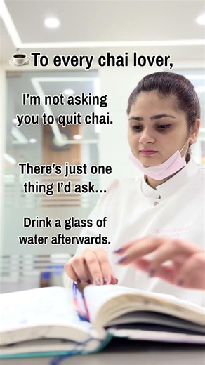 Prevent teeth stains after tea and coffee with this simple trick!