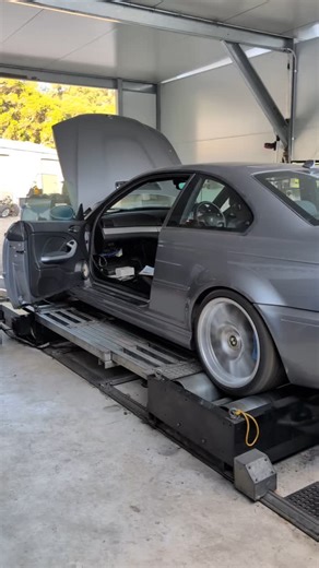 Brintech Customs on Instagram: "Our E46 M3 S85 V10 project is nearing completion. Emtron KV series ECU making this setup a breeze to tune and run such a complex engine. Friday evening commitment paying off"