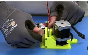 【How It\'s Made】3D打印机的制造流程