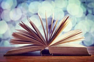 Blog | The 10 Best Famous Storytellers and How to Become One