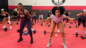 I’ve had more women accused of surgery than any doctor in Miami. Here’s why👇🏽 This isn’t BBL magic. It’s structure. Strategy. And the right kind of workouts that snatch the waist while lifting the 🍑. Inside IWFA 5.0, women are turning heads in just 4–5 workouts per week. No starving. No waist trainers. No gym required. 💥 You get real-time follow-along workouts 🍗 Soul food fat loss meal plan 💪🏽 Booty days, waist sculpt days, 360 burn days 🥇 And now? 5 new recipe books the Cellulite Soluti