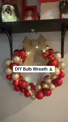 Courtney Pellicane on Instagram: "Easy DIY Christmas bulb wreath! 🥰 #diy #holiday #wreath"