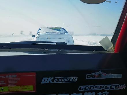 王祺精彩表演ICE ROCK冰雪赛车基地，漂移追走。