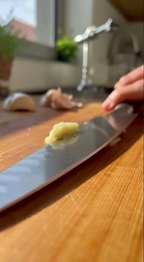 Perfect Garlic Crush Every Time
