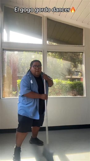 Rene Arias on Instagram: "😎 #baile #gogodance #gogodancer #mexico #viral #trending #gogodancers #mexicomagico"