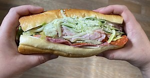 14 Delightful Spots to Eat and Drink on Northeast Broadway